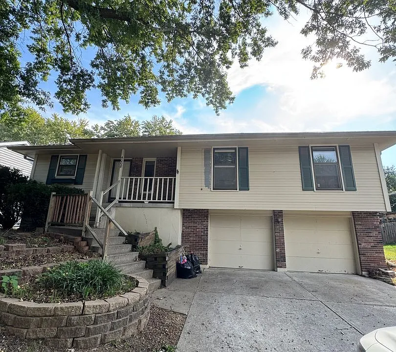 4008 SW 10th Street Ter