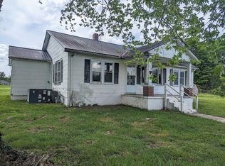 1263 Highway 100, Centerville, TN 37033