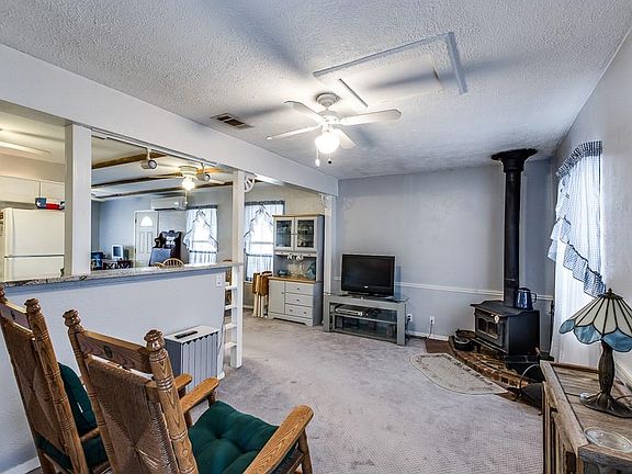 3rd image of 4521 W Lake Highlands Dr