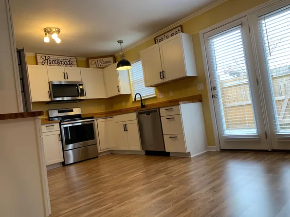 78 Yorktown Cir, Fletcher, NC 28732