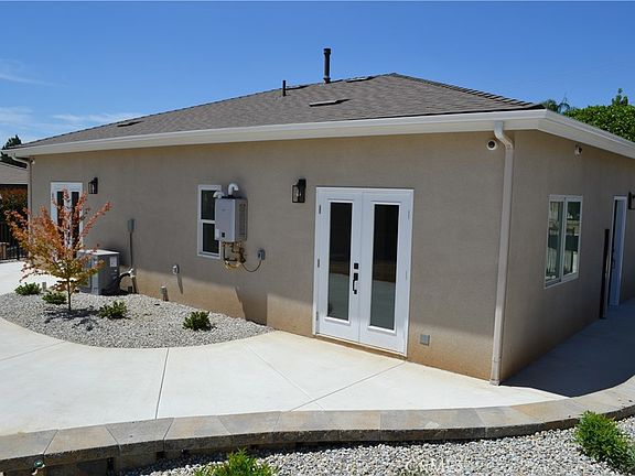 4th image of 12747 Hilltop Dr #B