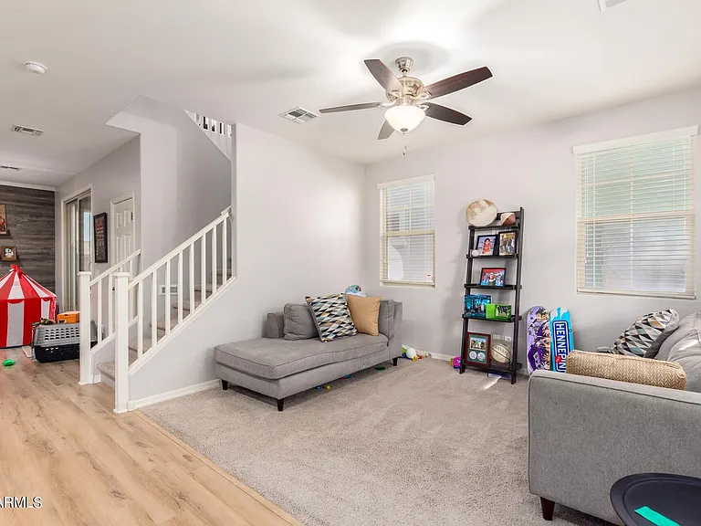 3673 E Stiles Ln — Photo 20