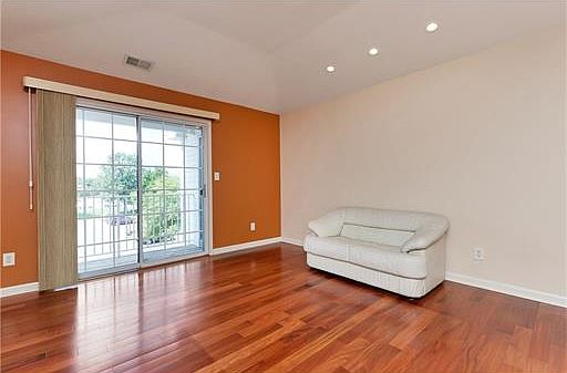 3rd image of 1331 Waterford Dr #1331