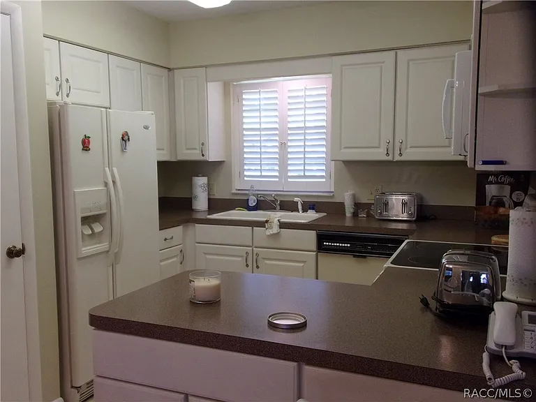 1821 Kimberly Ln — Photo 7