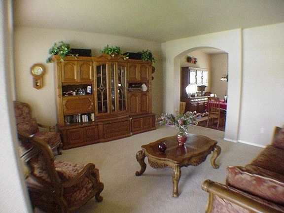 Spacious formal living room 