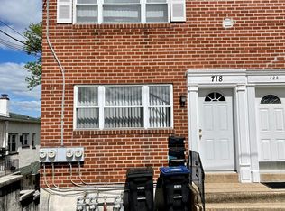 718 Maple St, Conshohocken, PA 19428