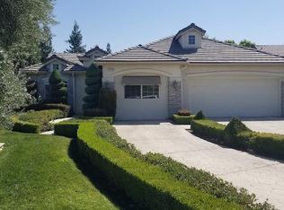 1120 E Sawgrass Ave, Fresno, CA