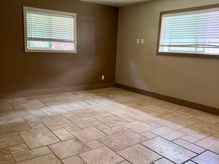 800 W Main St #2 — Photo 14
