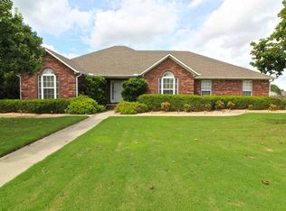 3101 Buckingham Dr, Paragould, AR 72450