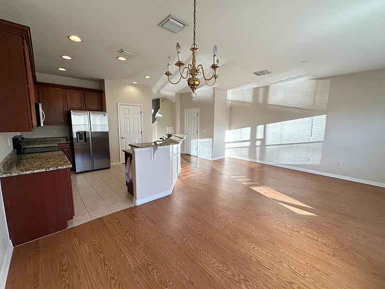26904 Juniper Bay Dr — Photo 5