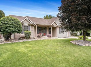 30657 Mary Don Ln, Elkhart, IN