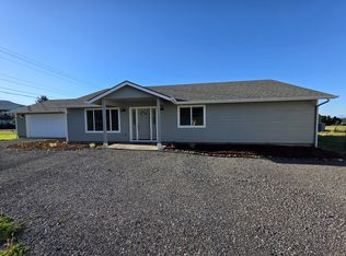 15840 Pedrioli Dr, Brookings, OR 97415