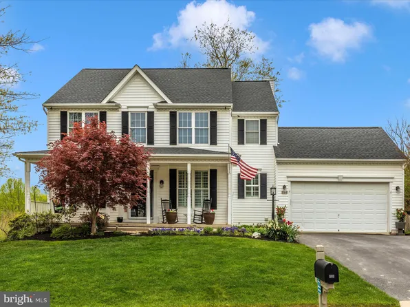 709 Longbow Rd, Mount Airy, MD 21771
