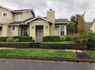 6372 NE Rosebay Dr, Hillsboro, OR 97124