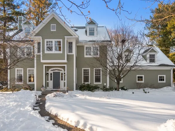 5 Griffin Cir, Wayland, MA 01778