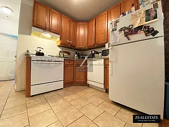 Rented by ZealEstate Group Inc