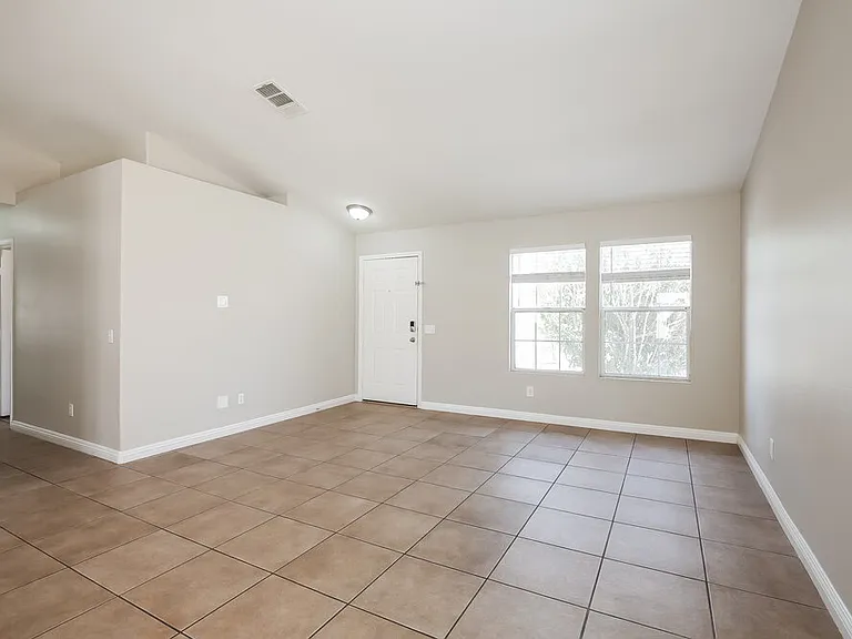 3003 Yukon Flats Ct — Photo 4