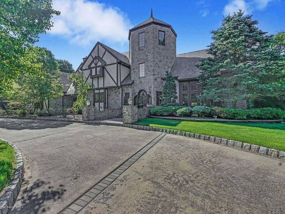 1st image of 1301 Vincenzo Dr