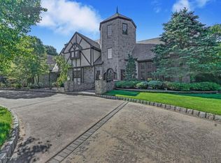 1301 Vincenzo Dr, Toms River, NJ 08753