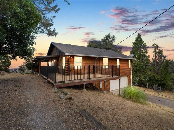5800 McKinley Dr, Garden Valley, CA 95633