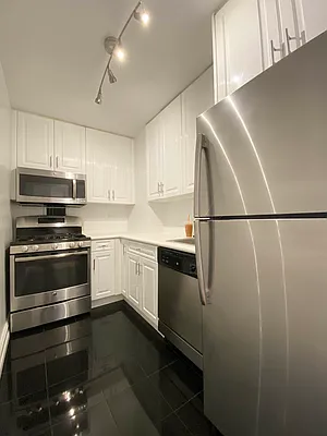 Rented by (Legacy) Elegran | media 11