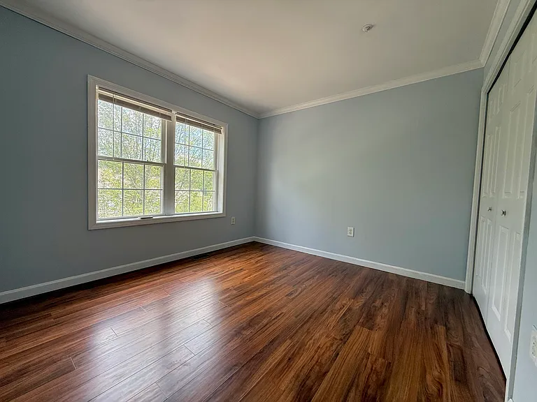 Bedroom (2nd Floor)