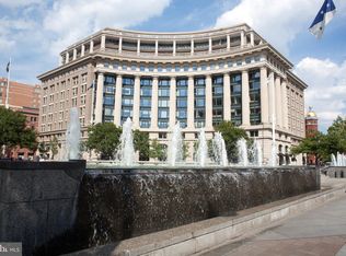 701 Pennsylvania Ave PH 10 & PH 11, Washington, DC 20004