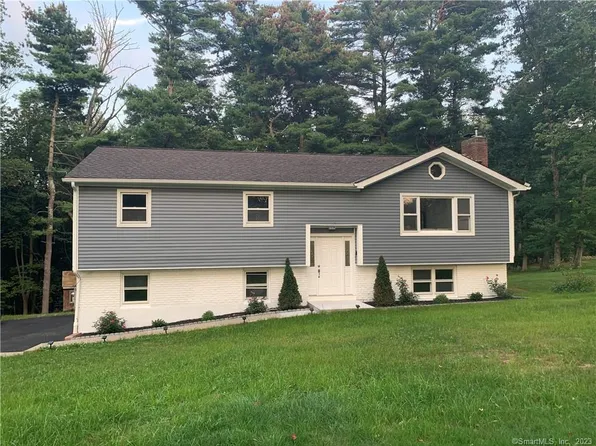 25 West Pine Drive, Danbury, CT 06811