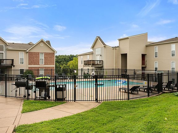 3rd image of 420 Elysian Fields Rd APT E4