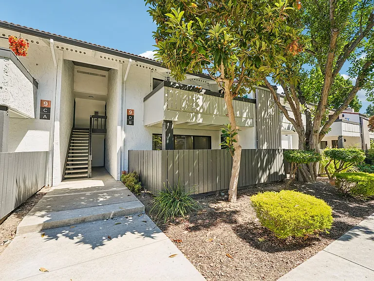 Summerwood Apartments — Photo 37