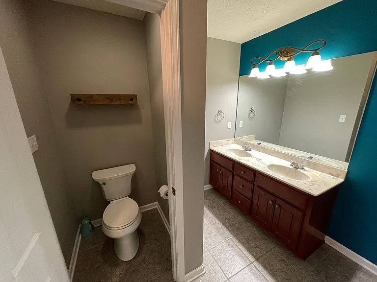 1547 Overlook Cir — Photo 15