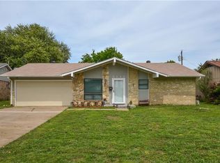 2117 Bowie Dr, Carrollton, TX 75006