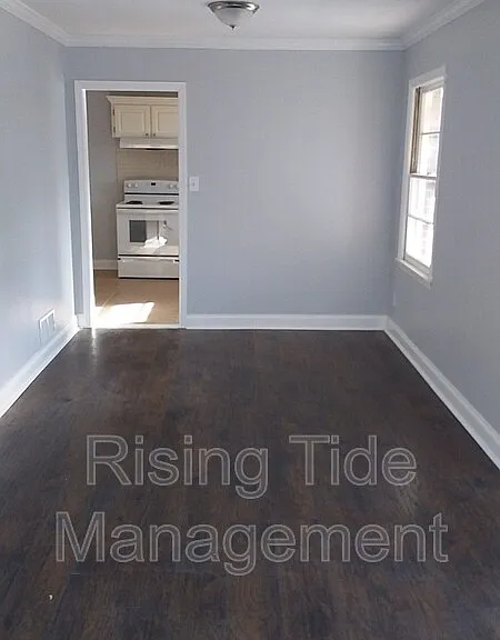948 Hickory Dr — Photo 36