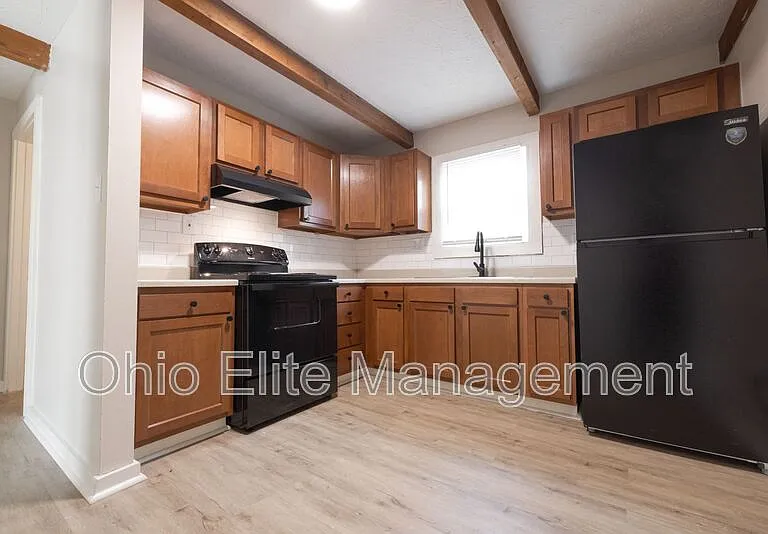 3090 Grasmere Ave — Photo 5
