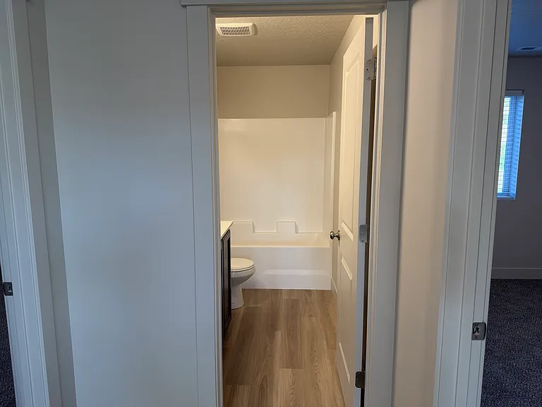 4013 S Woodland Ave — Photo 44