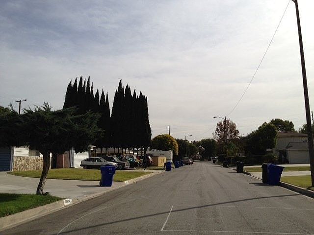 2nd image of 12310 Woodridge Ave