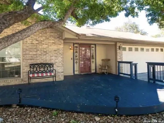 3 bed, 2.0 bath, 1256 sqft, $2,500 — Photo 2