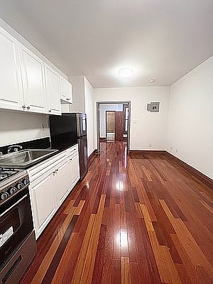 2nd image of 1408 Madison Ave APT 2B