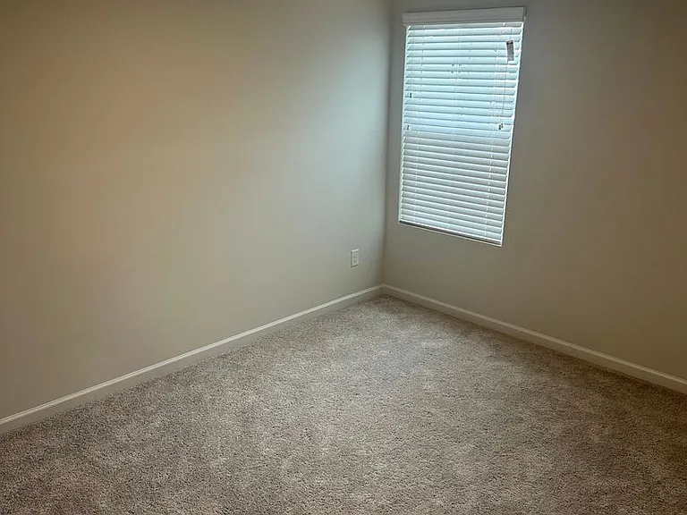 5344 Melbourne Ln — Photo 24