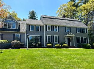 1 Loeffler Ln, Medfield, MA 02052