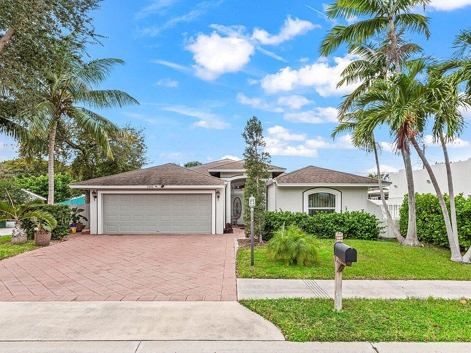 1st image of 1501 N Palmway