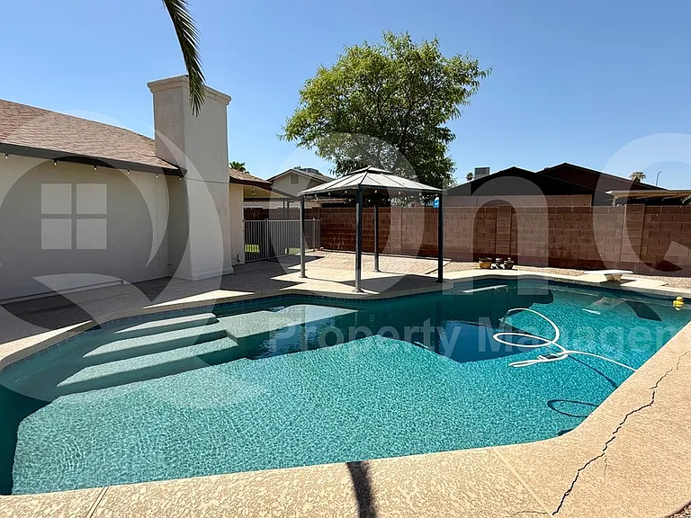 827 N 86th Way — Photo 33