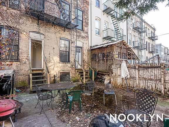 4th image of 399 Bleecker St APT 1R