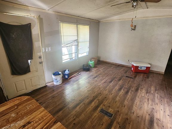 3rd image of 254 N Marnico Ln