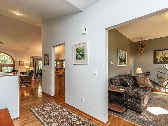 5th image of 6336 Crystal Valley Dr
