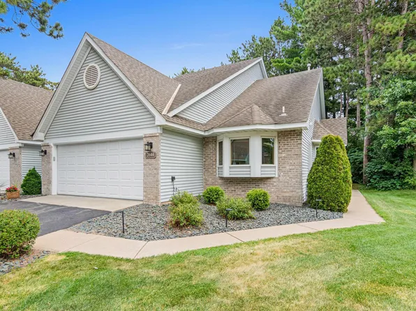 2644 Rivers Bluff Ln, Anoka, MN 55303
