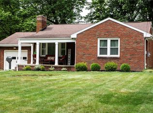 724 Cheriwood Ct, Youngstown, OH