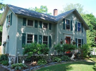 54 Maple St, Chester, CT 06412