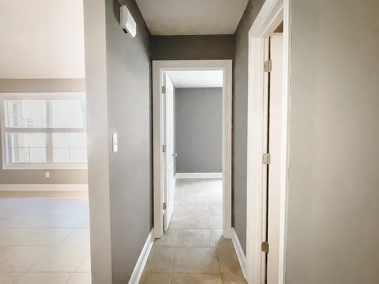 1626 Oxford Pl — Photo 8