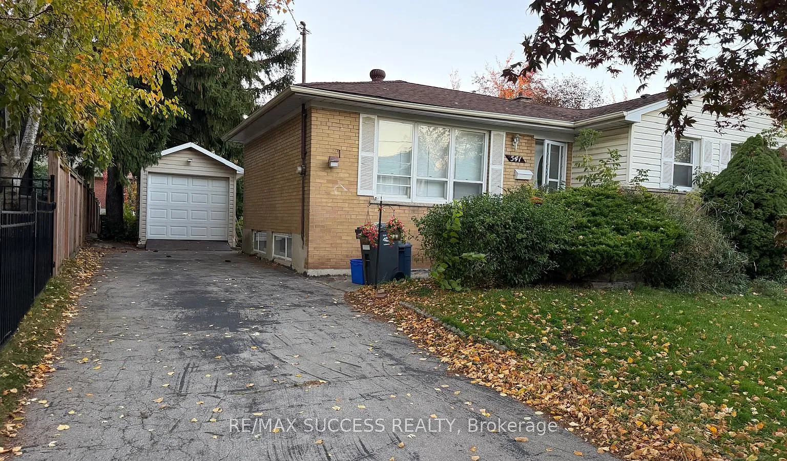 3 bed, $2,950 — Photo 3